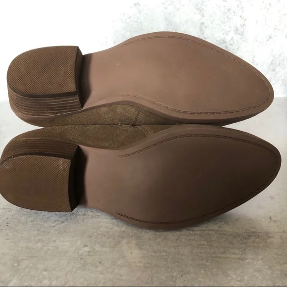 Brown Ankle Boots - Picture 12 of 12